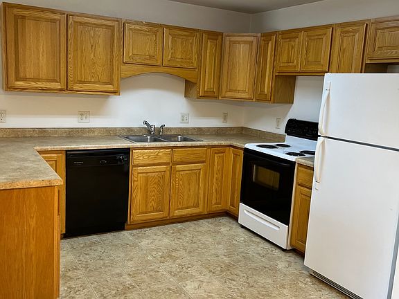 2nd image of 1510-1560 W Pine St #112