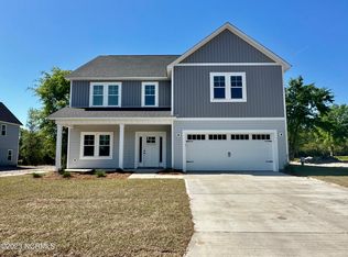296 E Ivybridge Dr, Hubert, NC 28539
