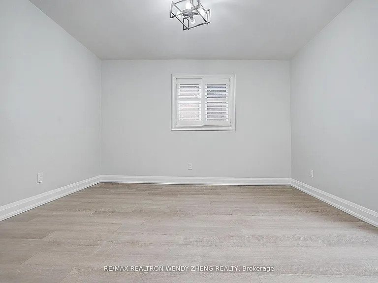 175 Grace St #1-3 — Photo 33