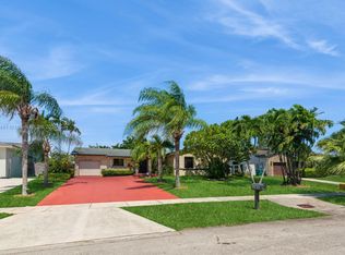 9755 SW 215th Ln, Cutler Bay, FL 33189