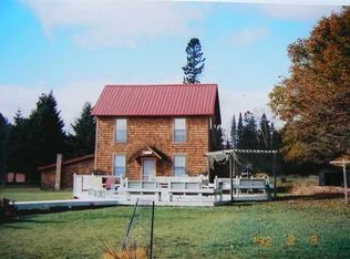 39020 Red Rock Rd, Lake Linden, MI 49945