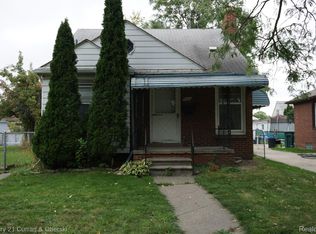 1060 Mayflower Ave, Lincoln Park, MI