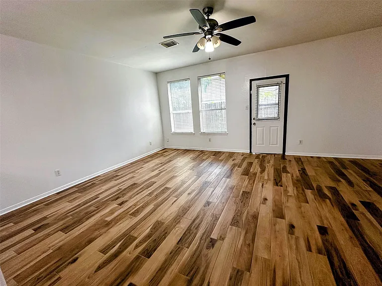 7722 Prairie Fire Ln — Photo 20