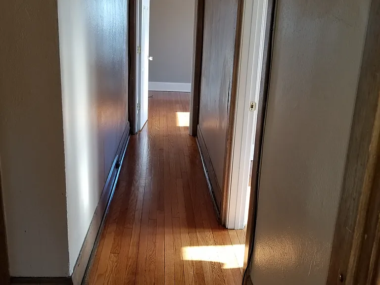 543 Park Ave #12 — Photo 4
