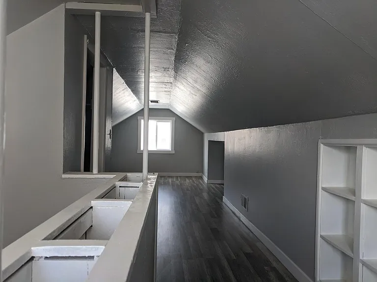 Oversized upstairs bedroom #3
