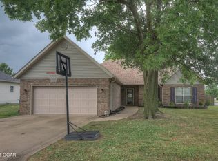 901 Larson St, Carl Junction, MO 64834