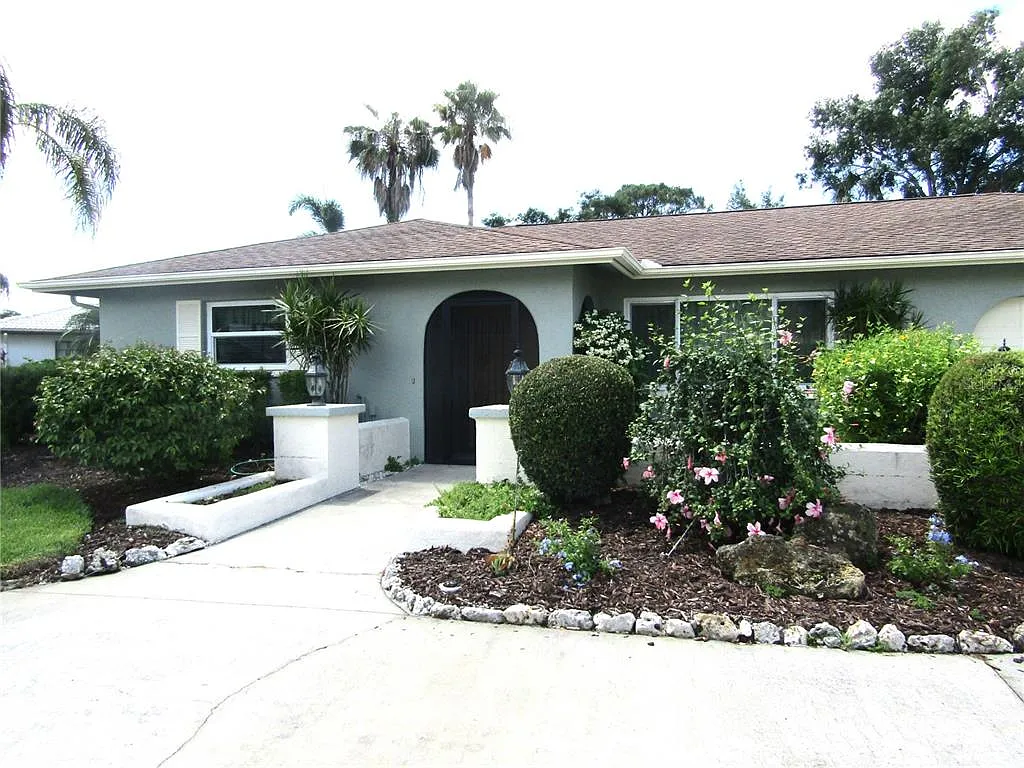 Building Photo - 4700 Greencroft Rd