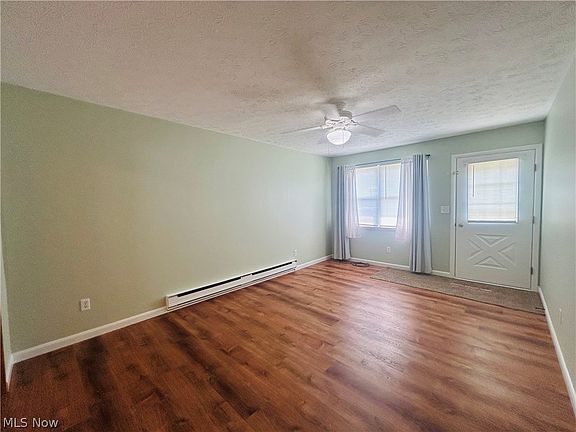 5th image of 9849 Bright Dr