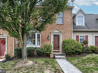 161 Hunters Ridge Dr, Harrisburg, PA 17110