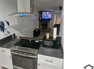 3068 Mission Rd, Tallahassee, FL 32303