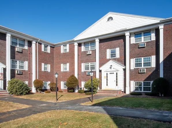 130 Parker St APT K3, Acton, MA 01720