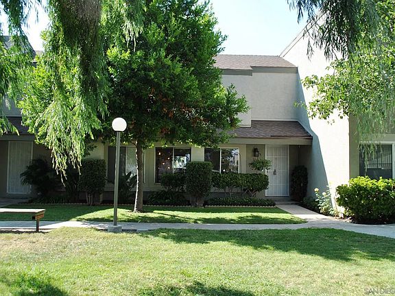 2nd image of 5059 La Cuenta Dr