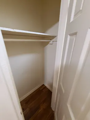 Rented by Cheskel Meisels, LREB | media 16