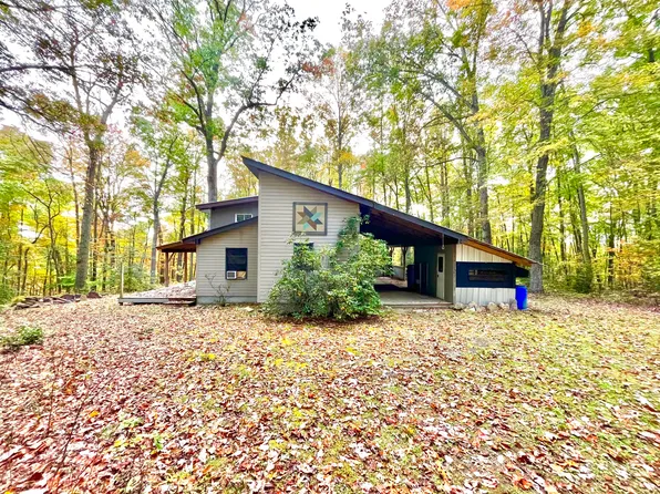 225 Hess Rd, Fayetteville, WV 25840