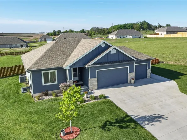 22966 Cattail Bnd, Glenwood, IA 51534