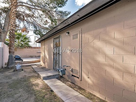 5th image of 2521 Vegas Valley Dr