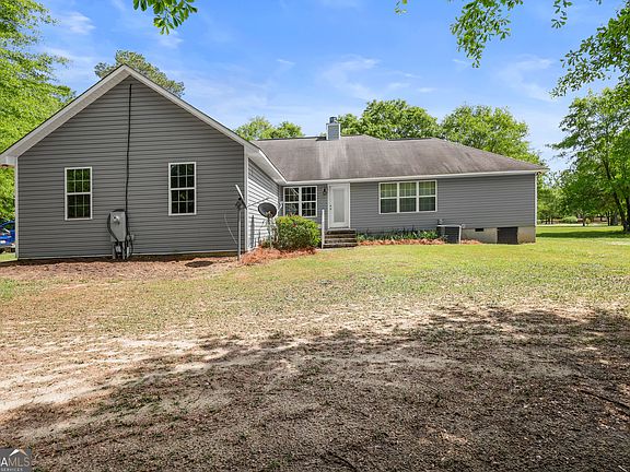 4th image of 136 Quail Knoll Rd
