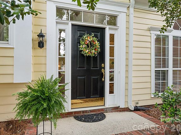 4th image of 7004 Ridge Peak Ct