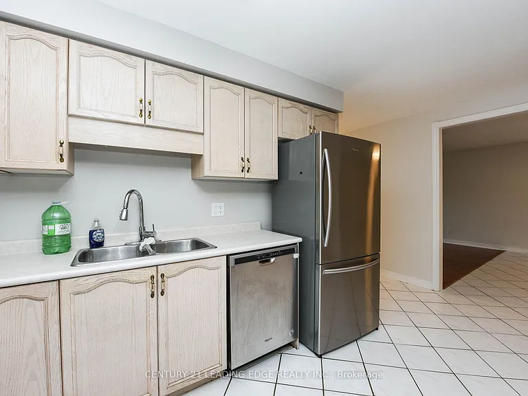 388 Leacock Dr — Photo 36