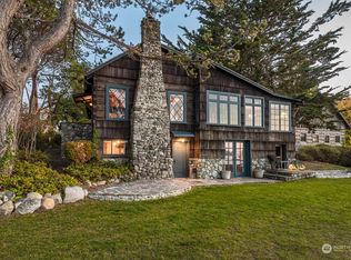 502 NW Coveland St, Coupeville, WA 98239