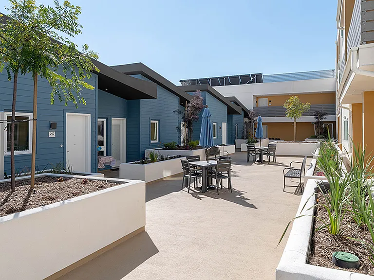 Path Villas — Photo 8
