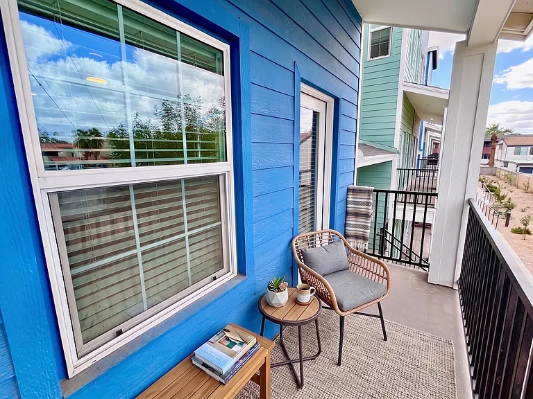 3434 N Longview Ave #4 — Photo 9