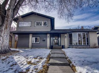 1139 N Lake Sylvan Dr SE, Calgary, AB T2J2P9