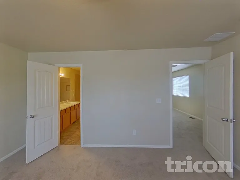 2528 Gilpin Ave — Photo 7