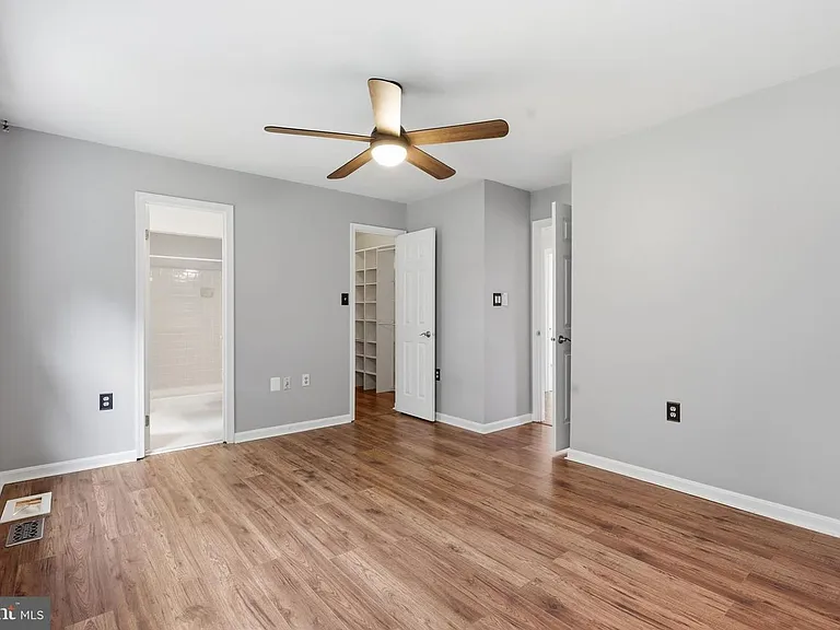7690 Green Garland Dr — Photo 11