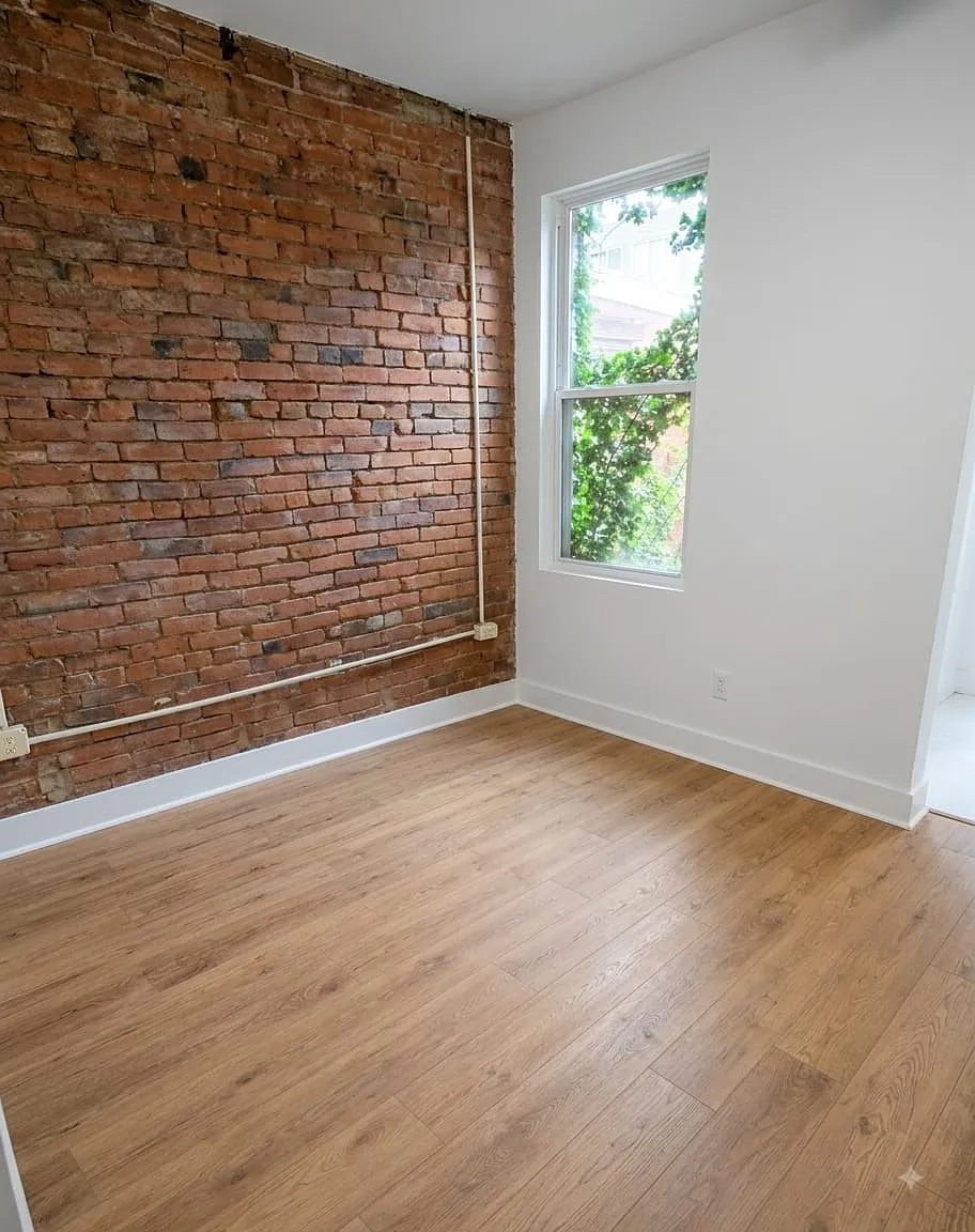 3 bed, 2.5 bath, 1176 sqft, $2,500 — Photo 4