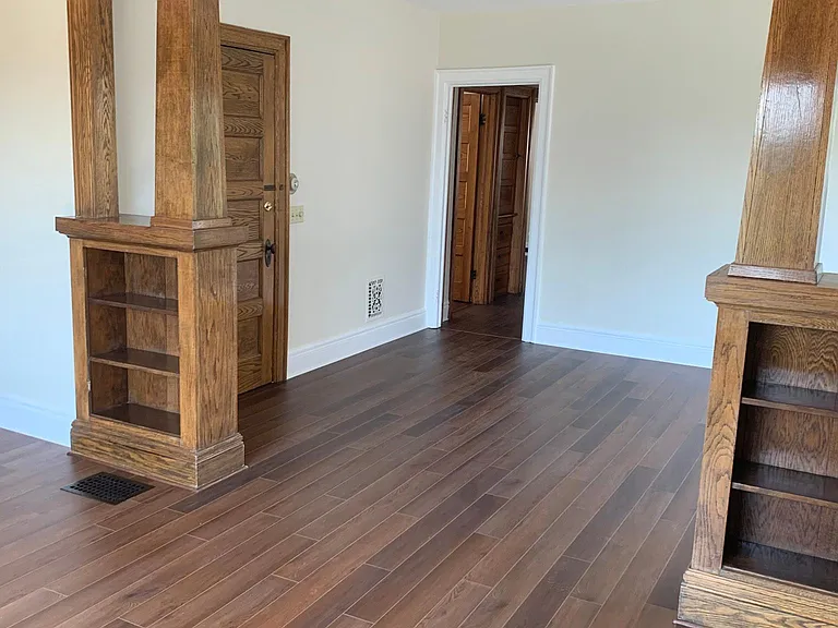 159 Norwalk Ave — Photo 8