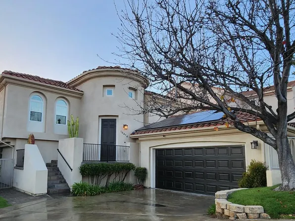 10474 Miracle Waters Ct, Spring Valley, CA 91977