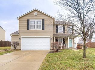 1364 King Maple Dr, Greenfield, IN