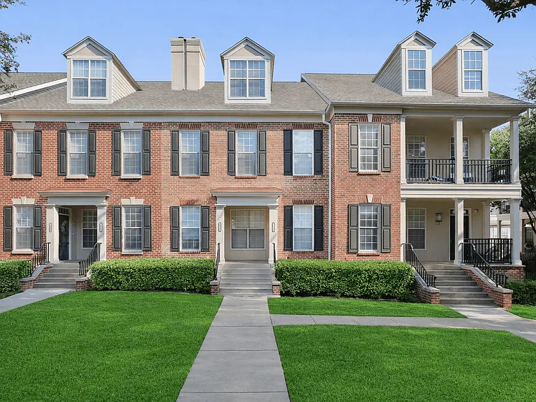 The Caruth Townhomes in Dallas, Texas