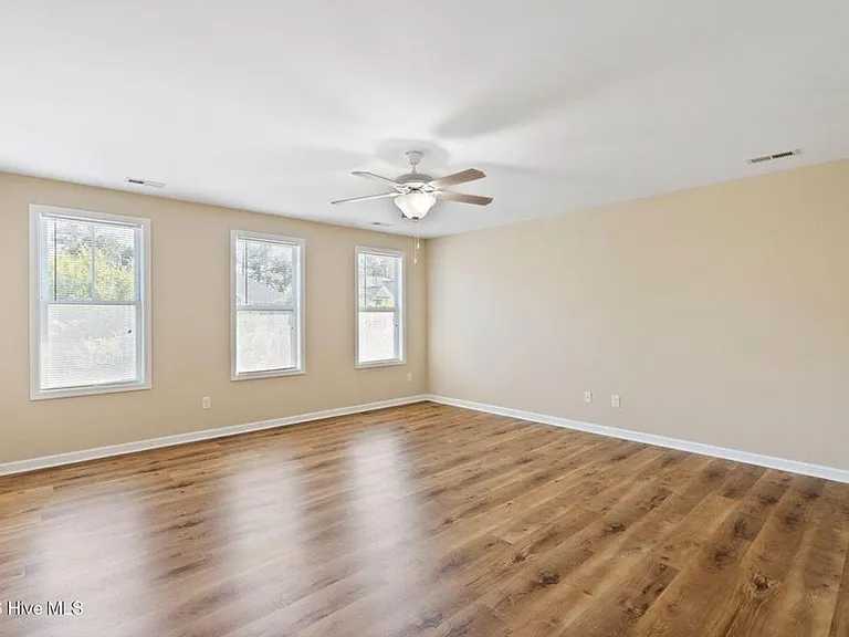 3912 Willowick Park Dr — Photo 22