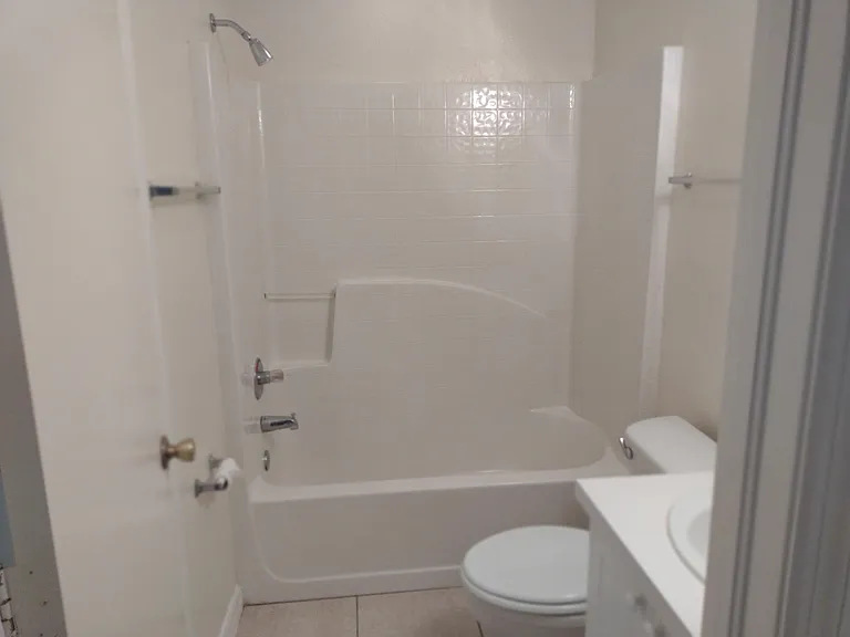 7446 Pond Cir — Photo 10