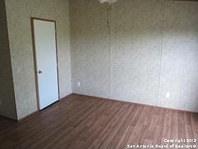 5th image of 256 County Road 575