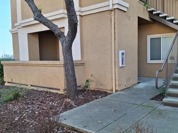 501 Gibson Dr APT 1814, Roseville, CA 95678