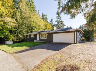 3023 NE Helm St, Bremerton, WA 98310