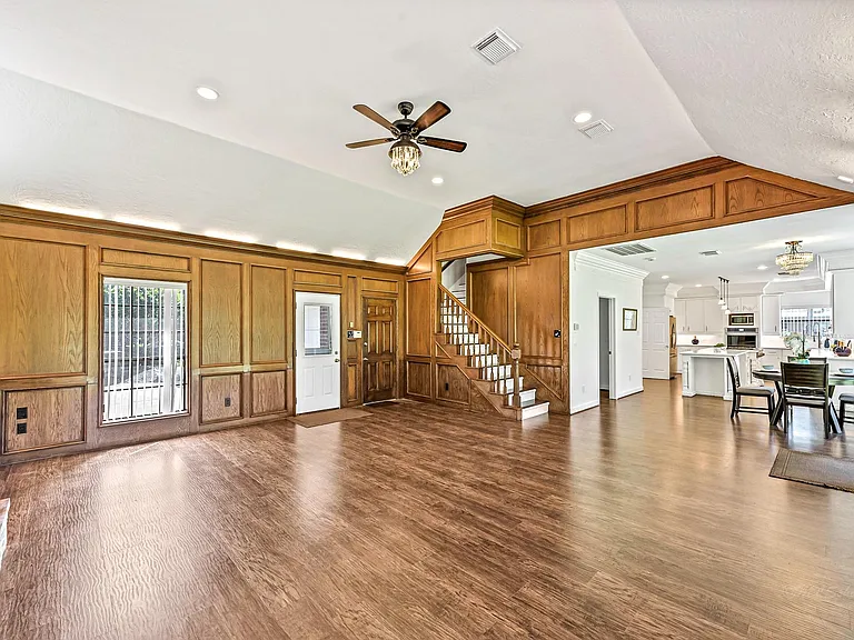 21410 Ganton Dr — Photo 20