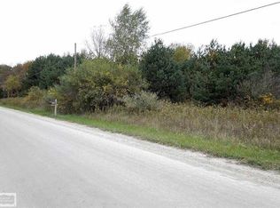 0R E Arlington Rd, Columbus, MI 48063