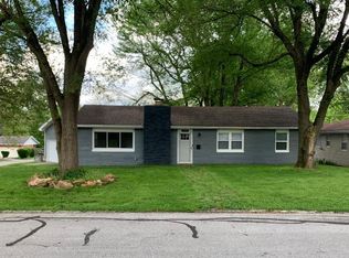 1602 S Estate Ave, Springfield, MO 65804