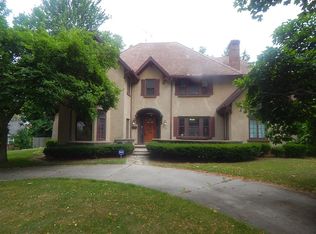 2114 Allenby Rd, Toledo, OH 43607