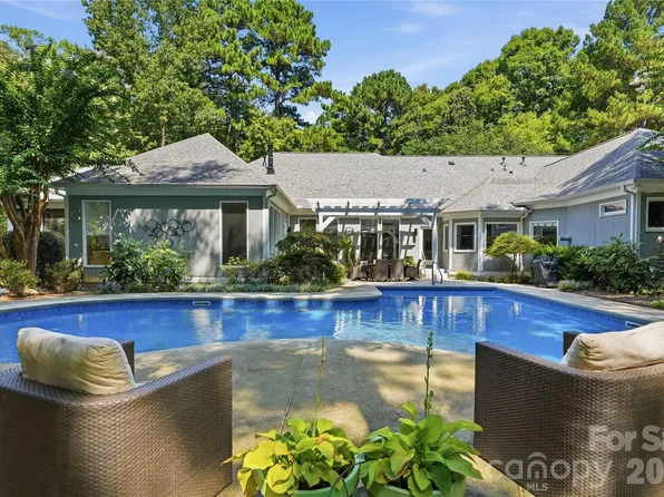 1 Brigadoon Ln, Waxhaw, NC 28173