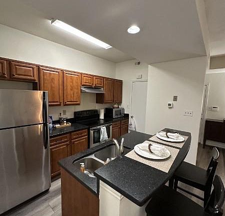 5th image of 12152 Penderview Ter APT 1303