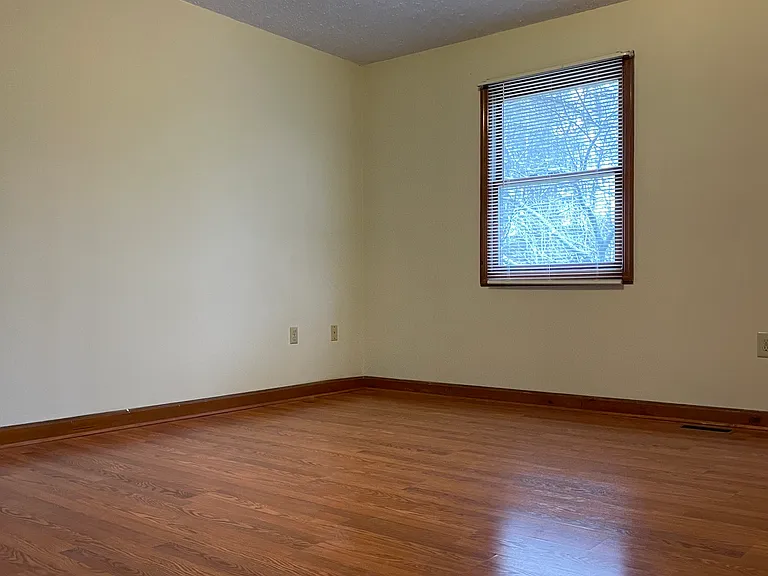 105 Mayflower Rd #24 — Photo 22