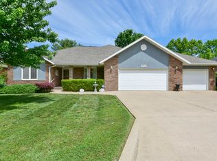 1603 E Bingham Street, Ozark, MO 65721