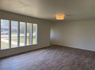 3000 W 19th St, Plainview, TX 79072