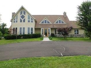 1301 Upper Stump Rd, Chalfont, PA 18914