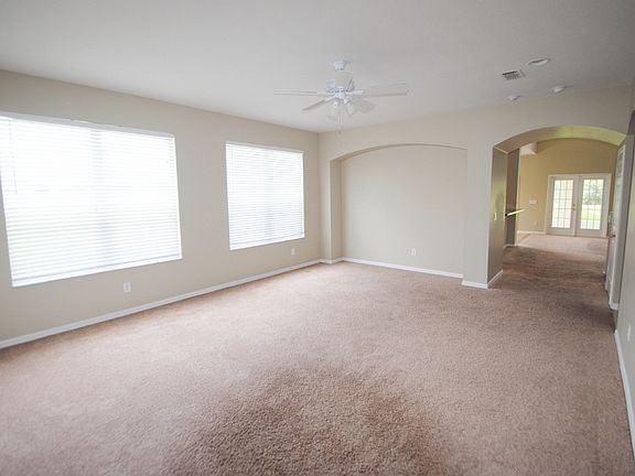 5th image of 1709 Saffron Plum Ln